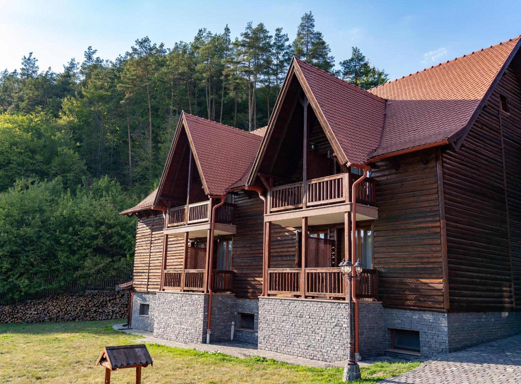 Hotel 5.Evszak Sfântu-Gheorghe Zewnętrze zdjęcie