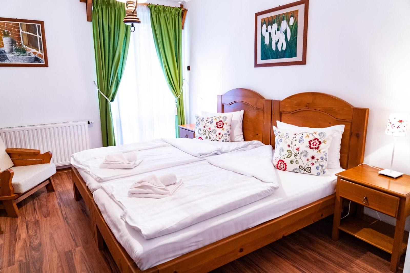 Hotel 5.Evszak Sfântu-Gheorghe Zewnętrze zdjęcie